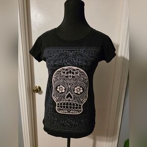 Ay Guey! Black And White Papel Picado Sugar Skull Tshirt Size M